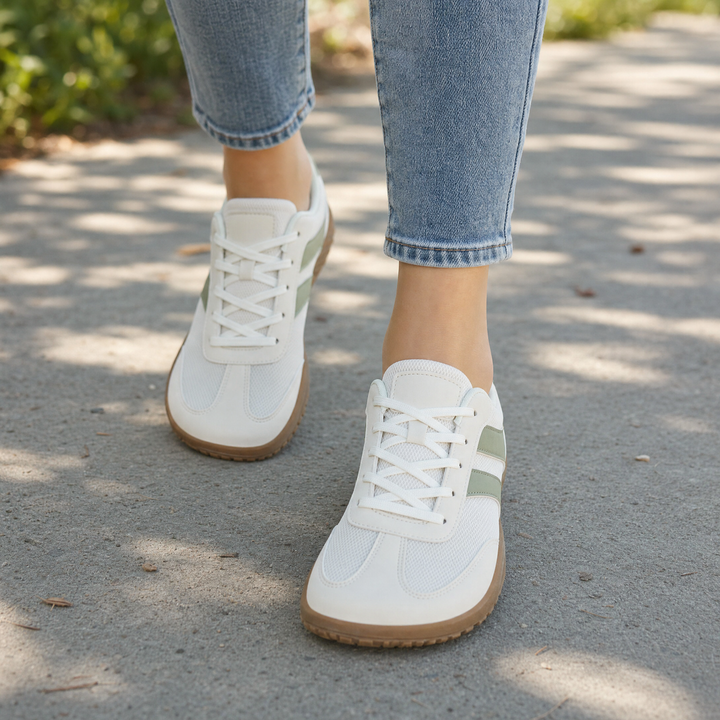 Minimalist walking shoes, flexible sole, non-slip grip, ideal for foot health.