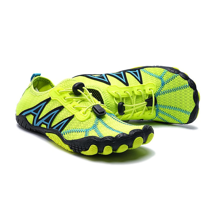 Naiya unisex water shoes for optimal beach and water protection. Quick-dry & durable.