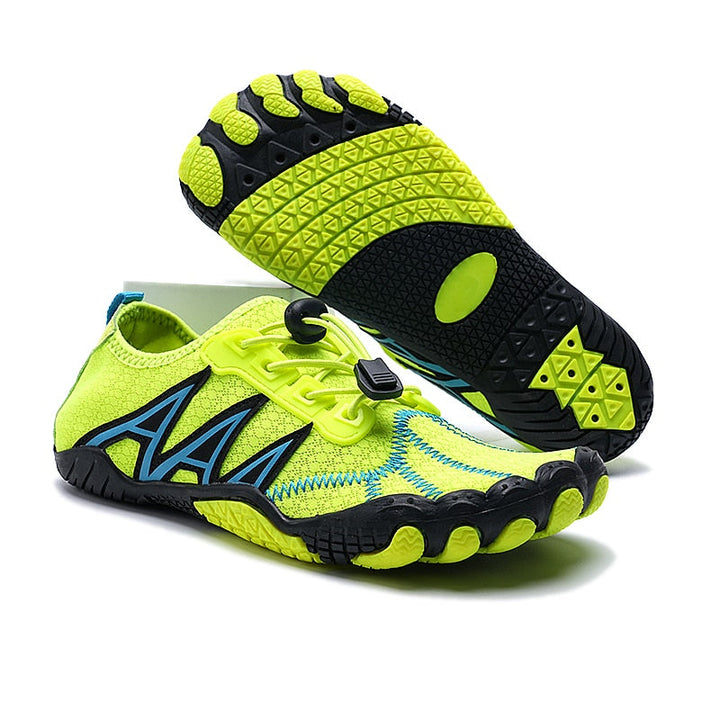 Quick-dry barefoot aqua shoes, perfect for swimming and travel. Lightweight & flexible.