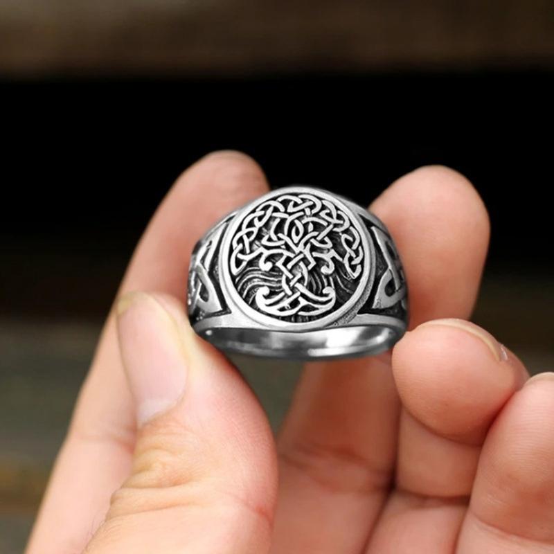 Unisex Tree of Life ring with Celtic knotwork, made of durable silver alloy, perfect for daily wear.