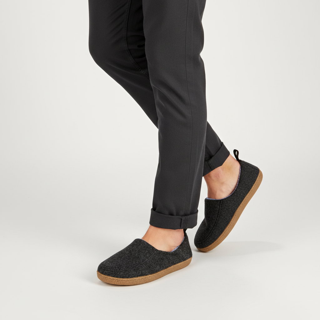 Cloudwalk plush slippers, soft sole, ideal for cozy winter comfort. Warm felt house shoes for men & women.