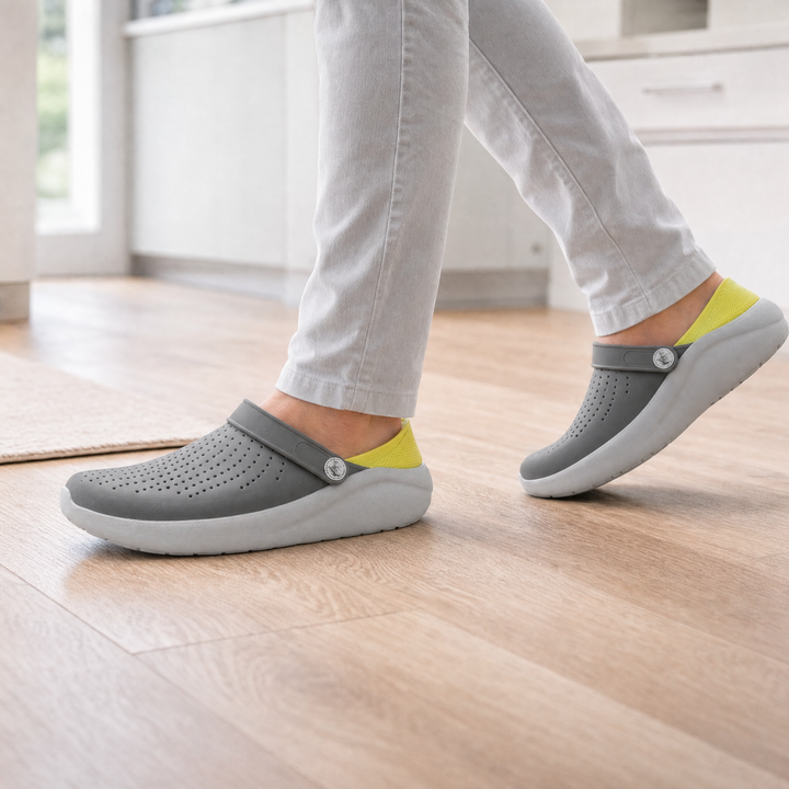 Cushioned unisex sandals, ergonomic design with soft padding for ultimate comfort.
