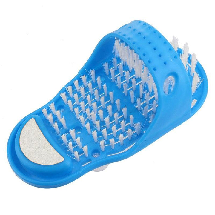 Easy-to-use foot exfoliator slipper, promotes soft skin and deep cleansing during your bath