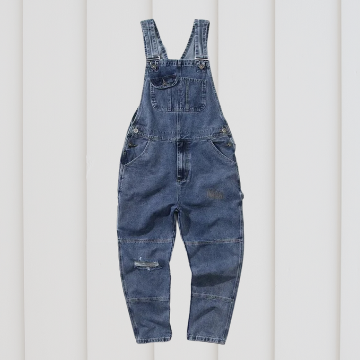 Comfortable unisex gardening overalls. Robust workwear dungarees designed for outdoor tasks with practical pockets.