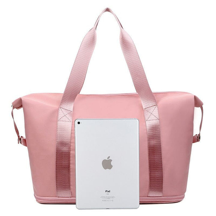 Unisex gym bag with high capacity and wet separation, ideal for sports and travel