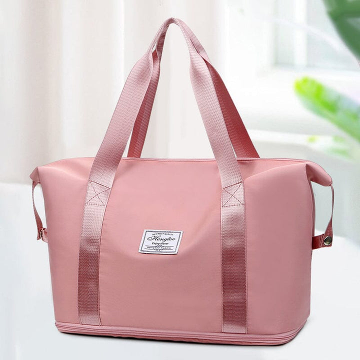Multipurpose travel duffel bag, suitable for gym, sports, and weekend getaways, wet separation