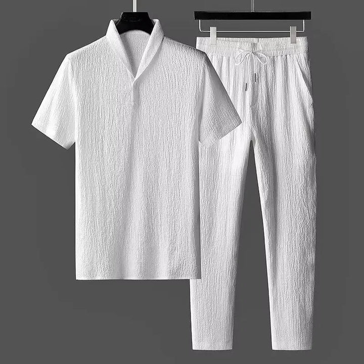 Cooling ice silk lounge set for men and women, ideal for relaxed summer days