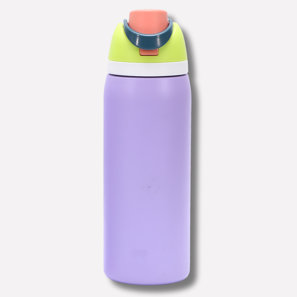 Premium insulated stainless steel water bottle, leakproof & reusable, ideal for sports, travel, and daily use.
