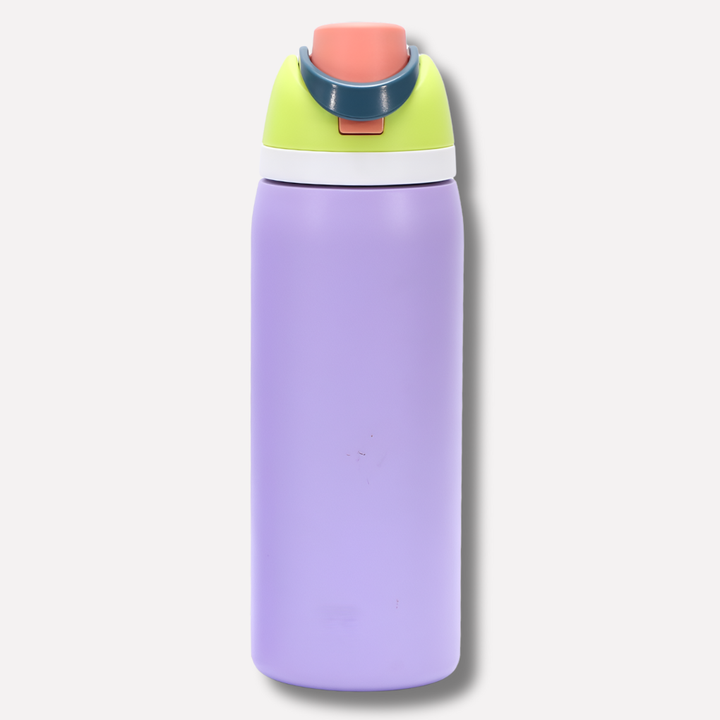 Premium insulated stainless steel water bottle, leakproof & reusable, ideal for sports, travel, and daily use.