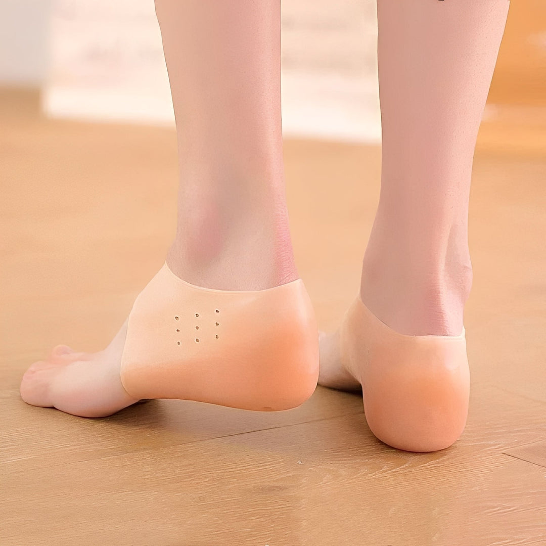 Comfortable unisex shoe inserts, these invisible height lift insoles boost confidence and elevate shoes.
