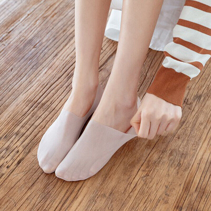 Invisible ice silk socks with silicone grip to prevent slipping, ensuring comfortable wear