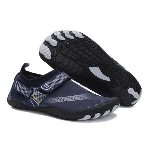 Quick-dry unisex aqua shoes, perfect for water sports. Lightweight & flexible barefoot design ensures comfort & stability.