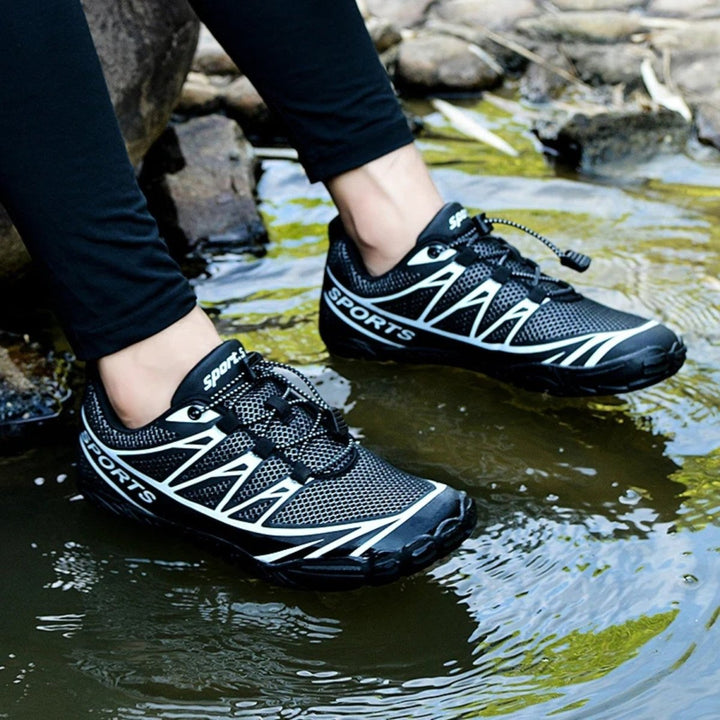 Lightweight unisex barefoot cycling shoes, designed for optimal performance on road & trail paths.