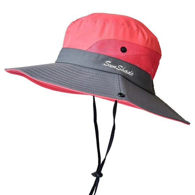 Lightweight & foldable travel sun hat, easy to pack for vacations, providing excellent UV sun protection.
