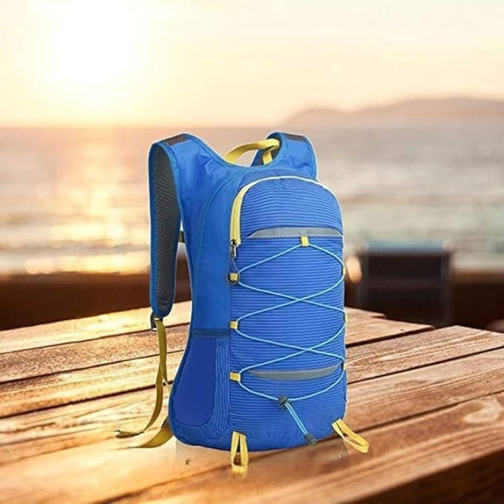 Unisex lightweight hiking backpack for outdoor adventures, comfortable and durable daypack for trekking.