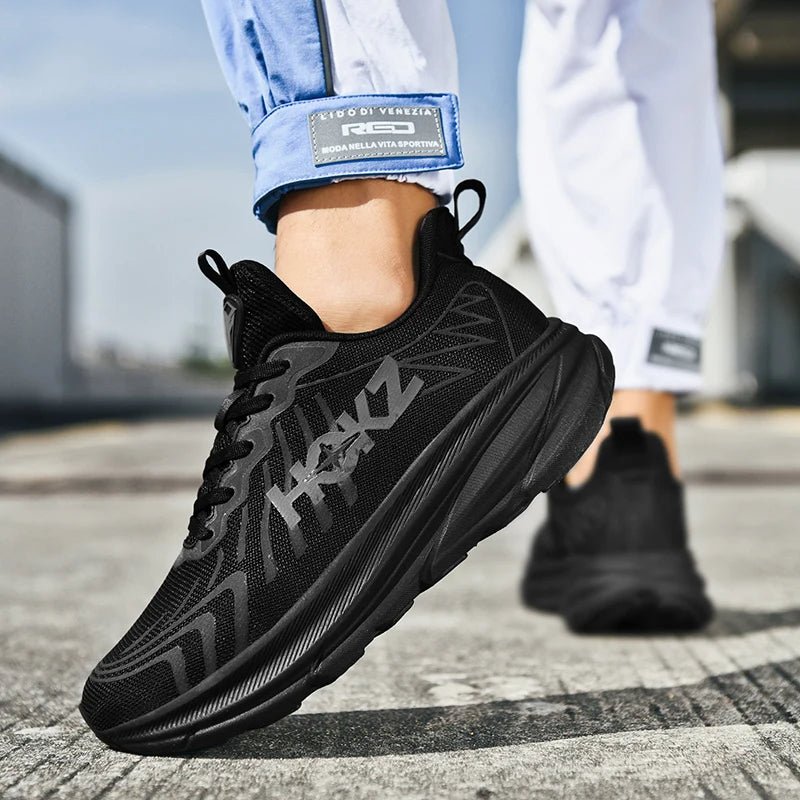 Stylish unisex fashion sneakers, perfect for all-year comfort and versatile athletic footwear.