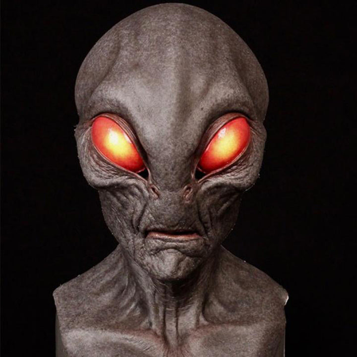 Realistic horror mask for unisex adults, perfect for a complete Halloween look