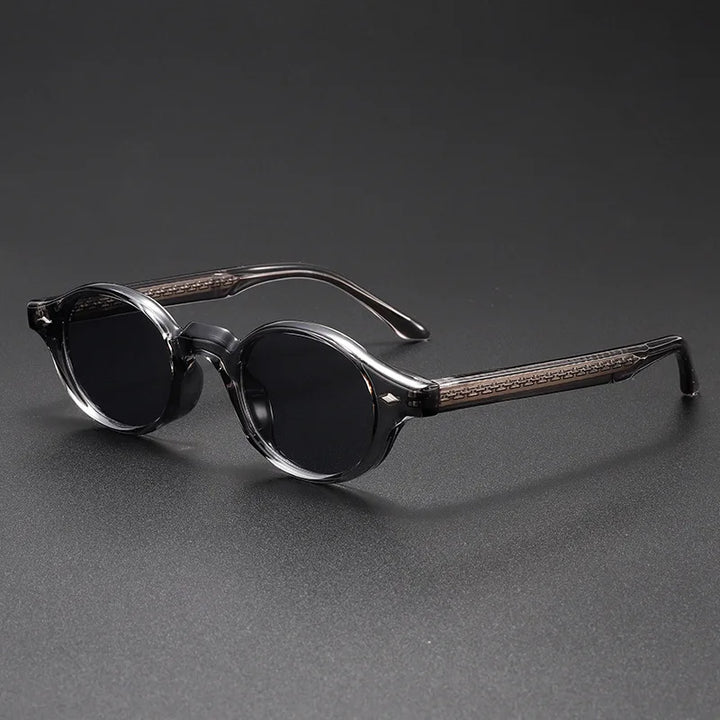 Leopard print retro round sunglasses, a trendy accessory for fashion-conscious men and women.