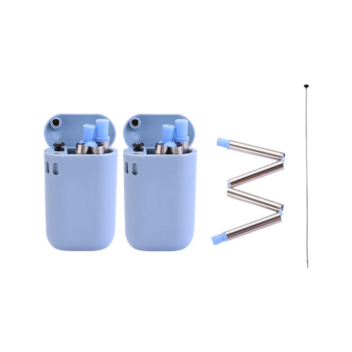 Collapsible stainless steel straw, an ideal eco-friendly gift, perfect for all types of drinks.