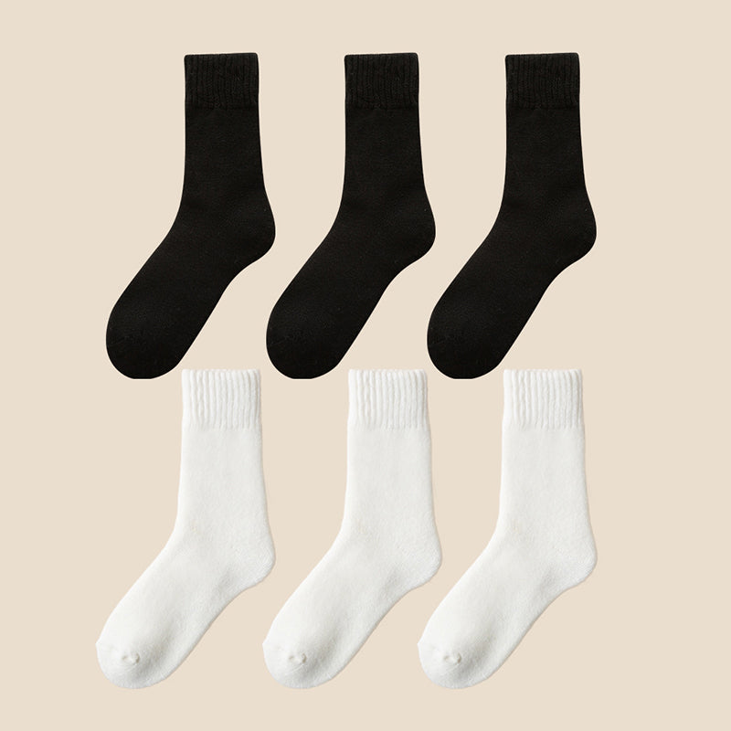 Side view of Unisex Thermal Winter Socks, highlighting reinforced heel for long-lasting wear