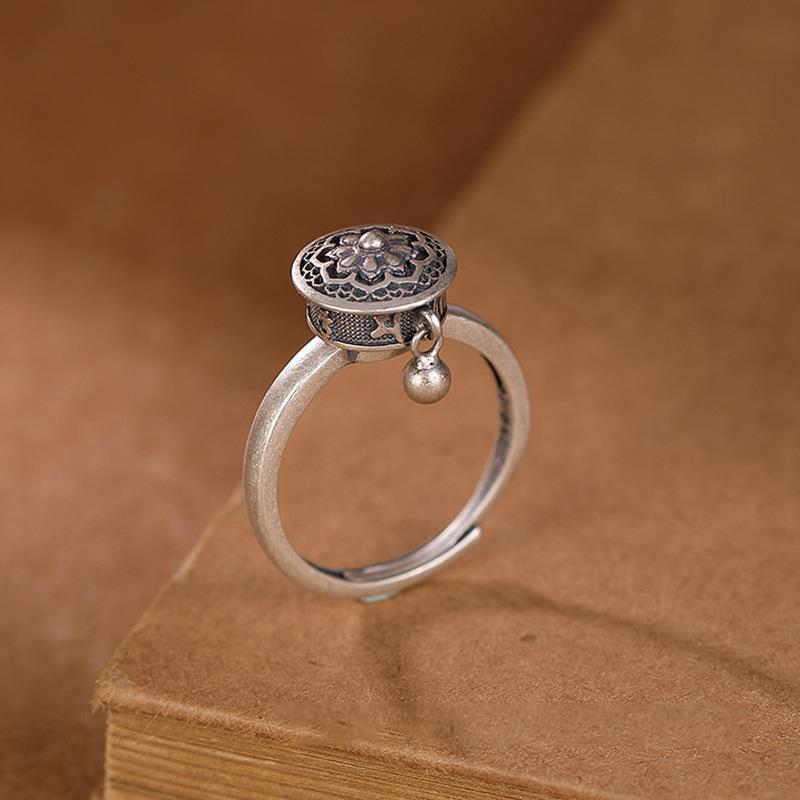 Spinning Tibetan ring crafted from copper, ideal for meditation and stress relief, adjustable