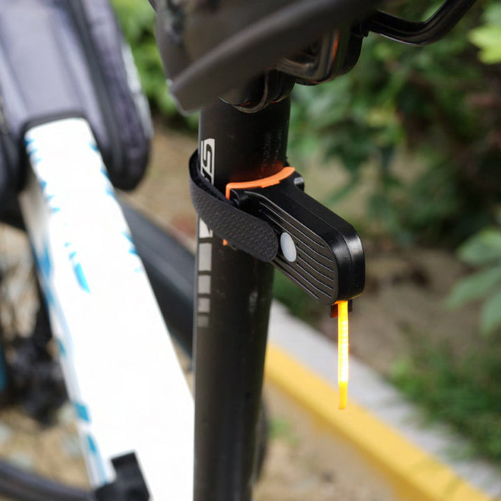 Long-lasting battery LED bike taillight, perfect for daily commutes and touring