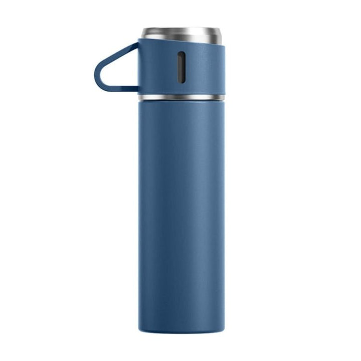 Unisex reusable stainless steel vacuum insulated water bottle. Leak-proof for hot/cold drinks, ideal for active lifestyles.