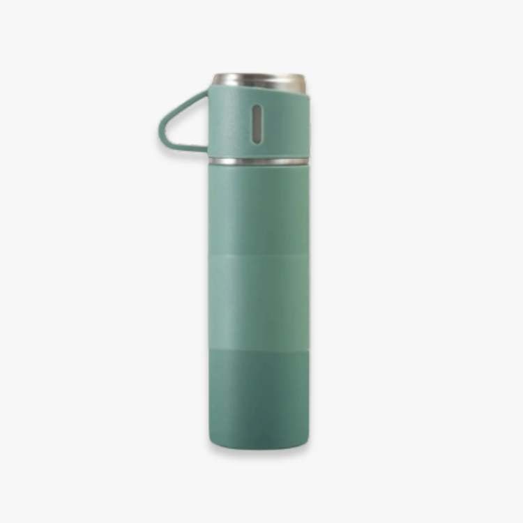 Robust stainless steel insulated water bottle. Leak-proof vacuum flask, keeps drinks hot/cold for outdoor use.
