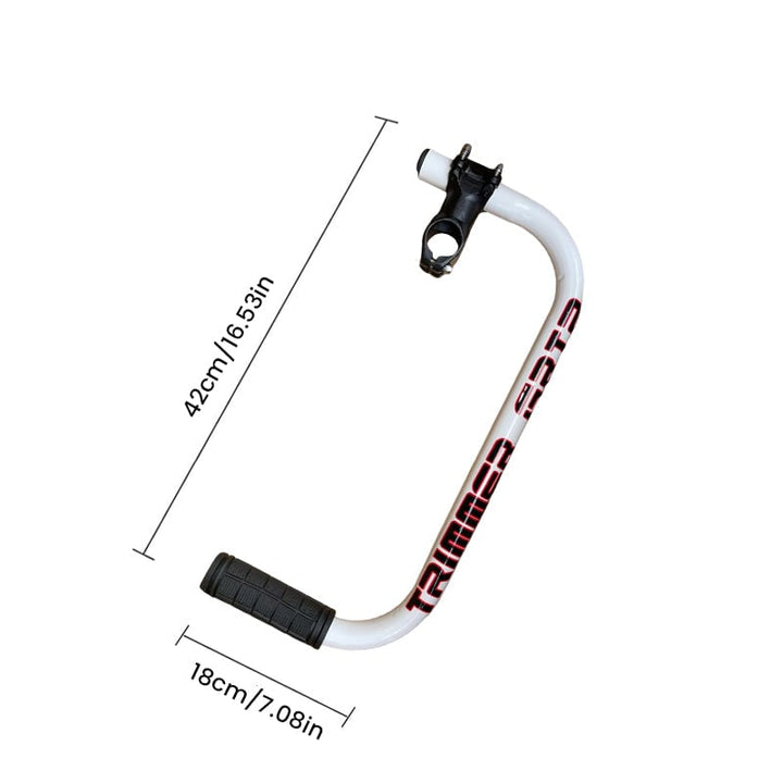 Detail view of the comfortable grip on the ergonomic trimmer handle extension