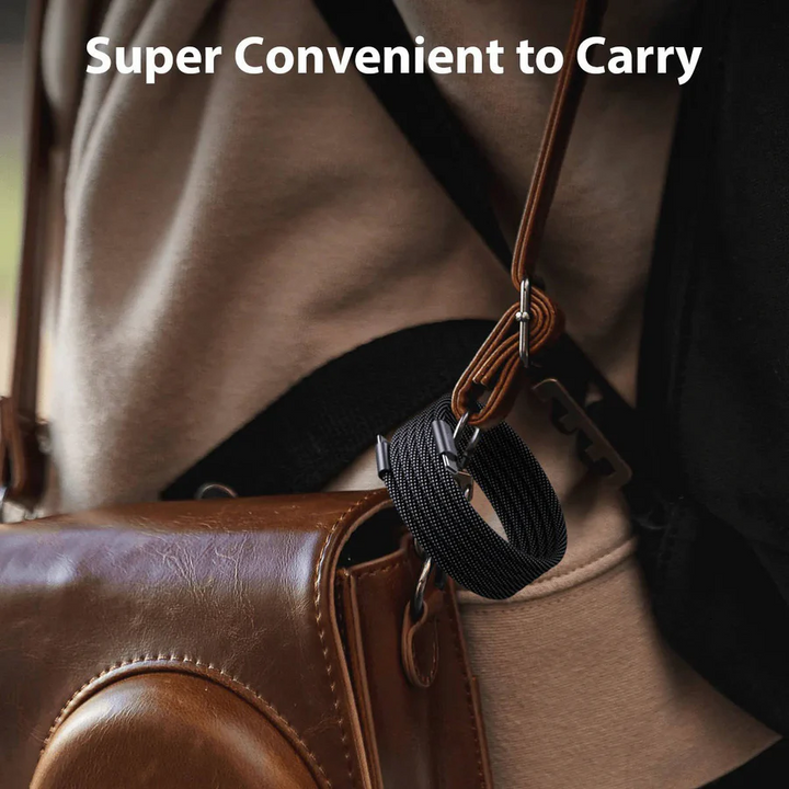 Magnetic anti-tangle fast charging cable. Universal USB C & Lightning phone & tablet charger.