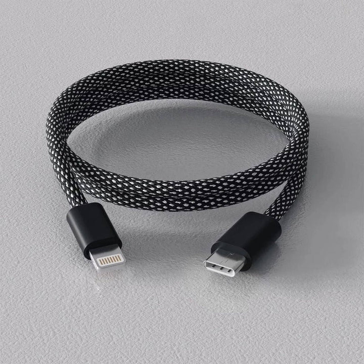 Fast charging & data transfer magnetic cable. Anti-tangle, universal for USB C & Lightning devices.