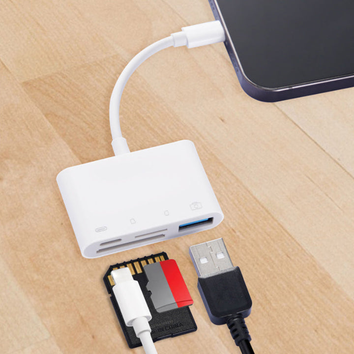 Compact mobile card reader, black, with USB-C connector for smartphones and tablets, supports SD/microSD