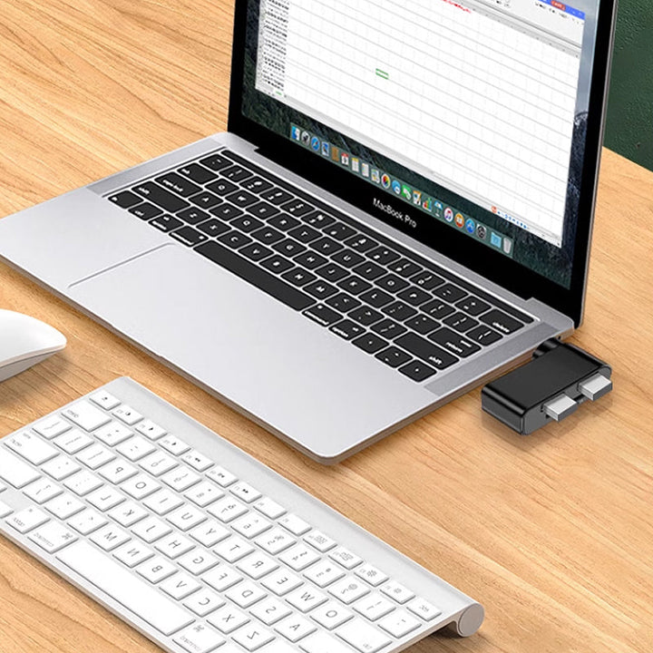 Multi-port USB 2.0 rotatable hub, 4 ports, enhances connectivity for any laptop or PC