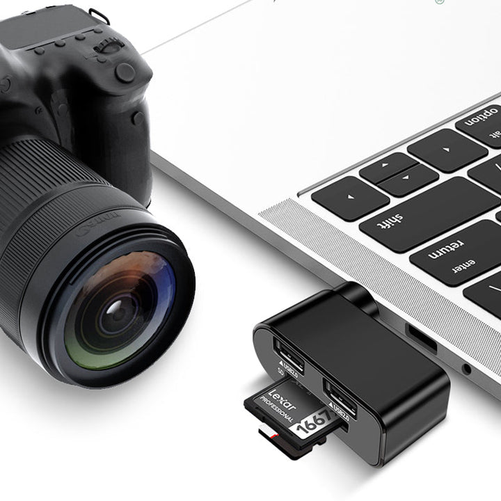 Ergonomic rotatable USB-A 2.0 hub, 4 ports, fits perfectly with desktops & laptops