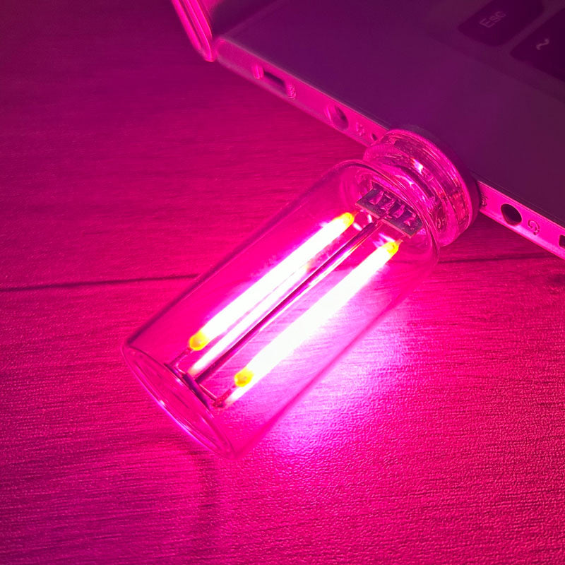 Touch control USB night light, perfect for babies' rooms or as a gentle reading light.