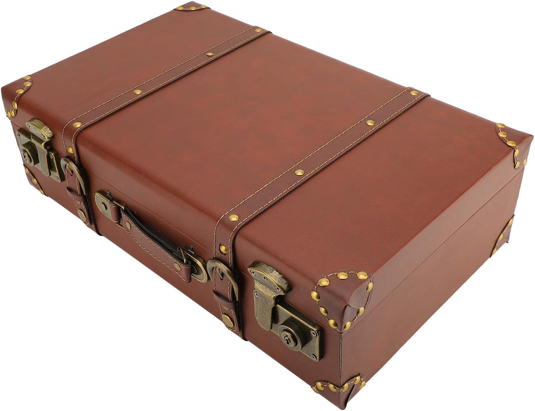 Vintage brown leather carry-on overnight case with sturdy alloy lock. Ideal for unisex travel luggage.