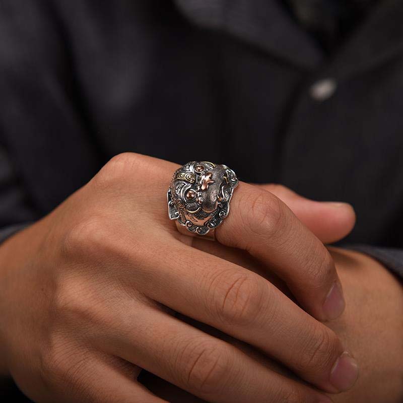 Unisex vintage style Pixiu ring, adjustable for comfort, a striking lucky fashion accessory