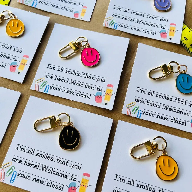 Welcome Back Student Keychain with 'Welcome Back' message & school icons, perfect classroom gift for new class