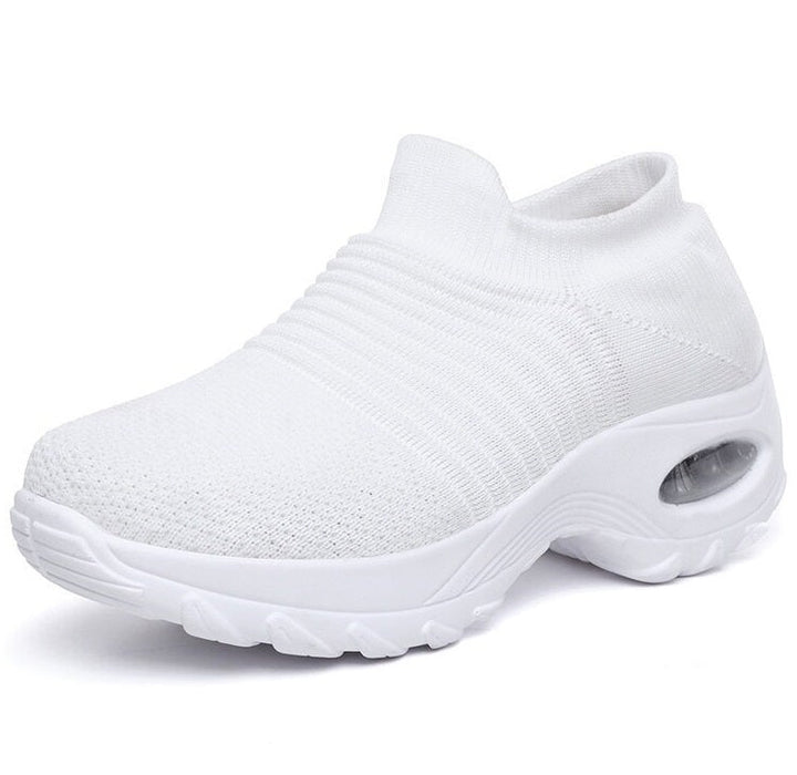 Womens everyday sneakers designed for comfort & support with innovative arch technology for stability.