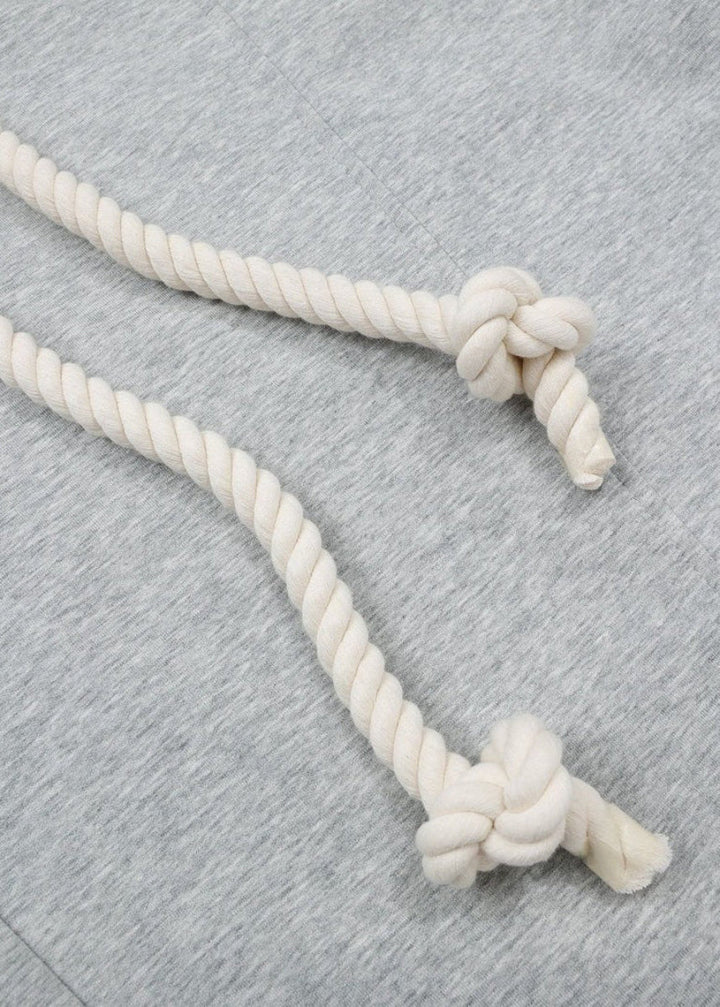 Relaxed fit women's sweatpants: baggy barrel leg design with elastic waist for comfort and style.