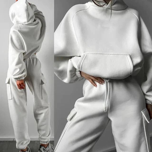 Versatile women's loungewear: cargo pocket hoodie and joggers for everyday style