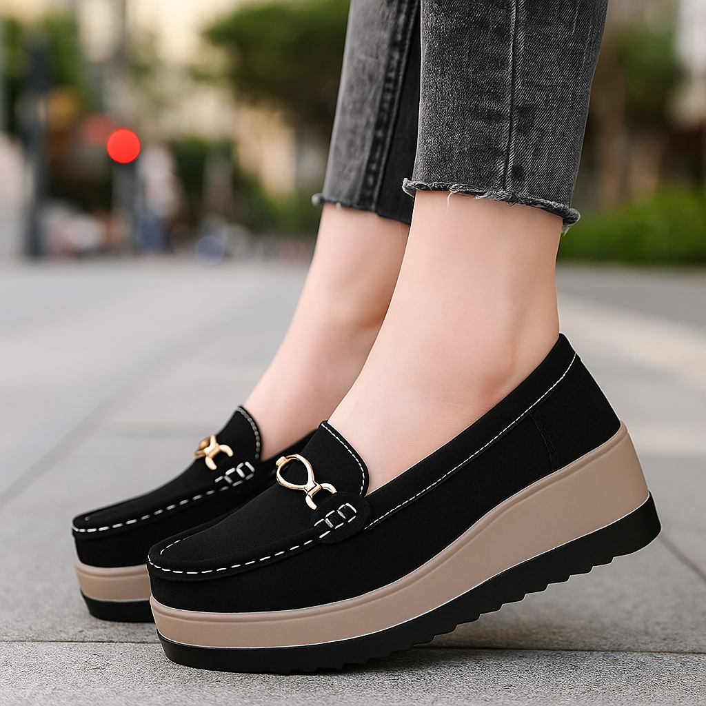 Women's black comfort platform loafers, stylish and supportive for casual wear