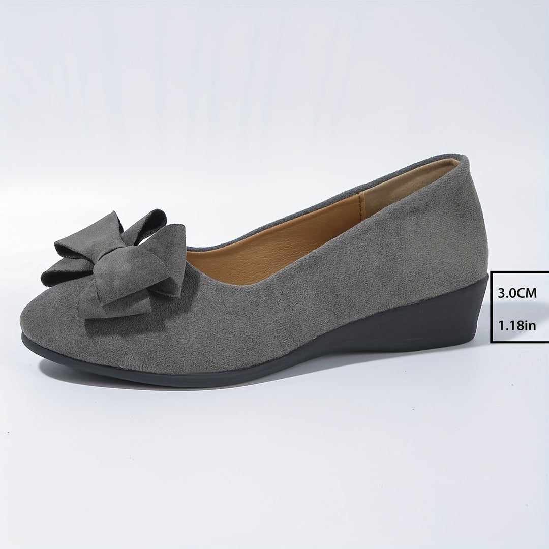 Gray orthopedic slip-on flats for women, arch support, elegant.