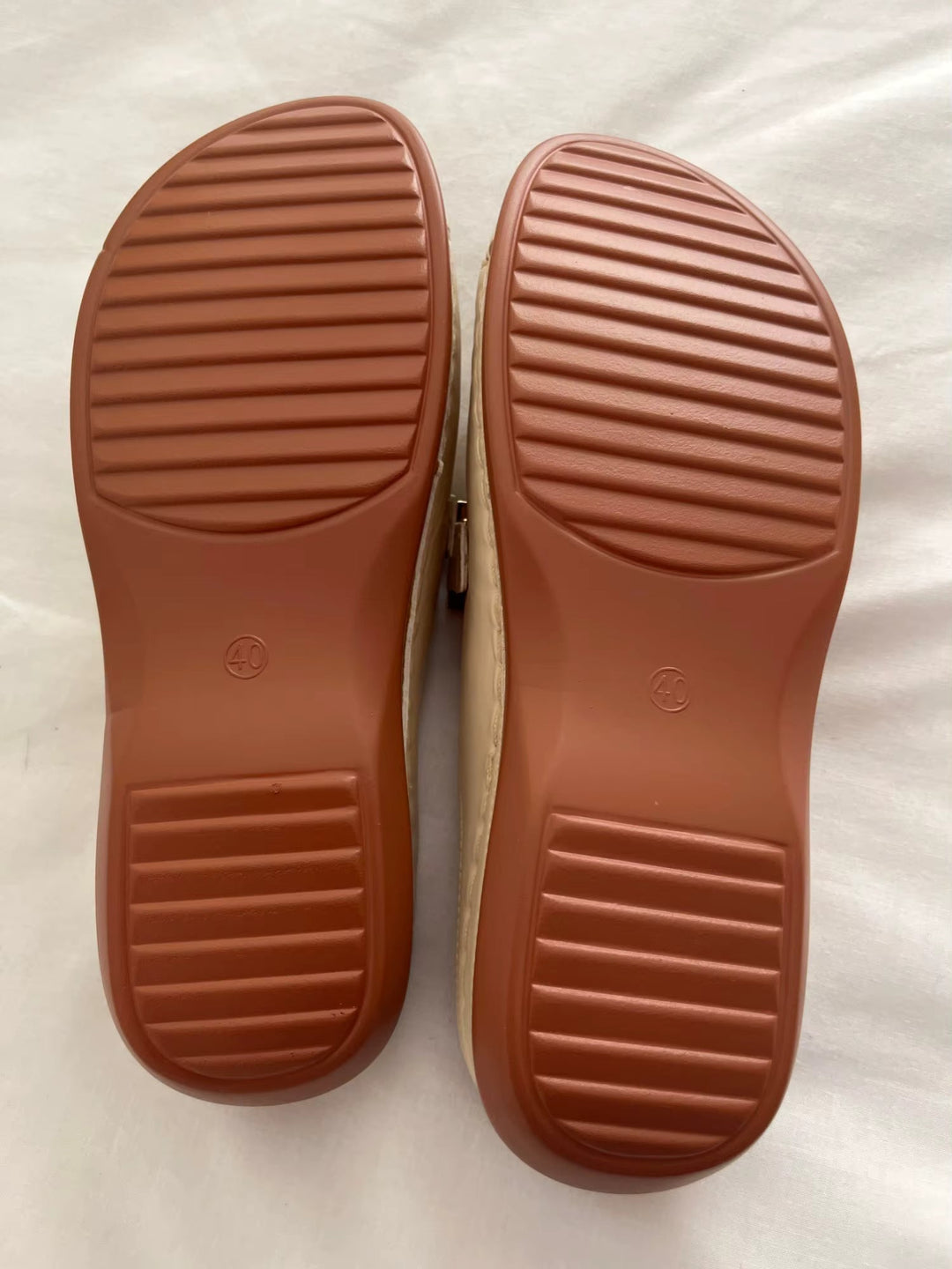 Stylish women's orthopedic wedge sandals with stretchy fit, perfect for supportive summer wear.