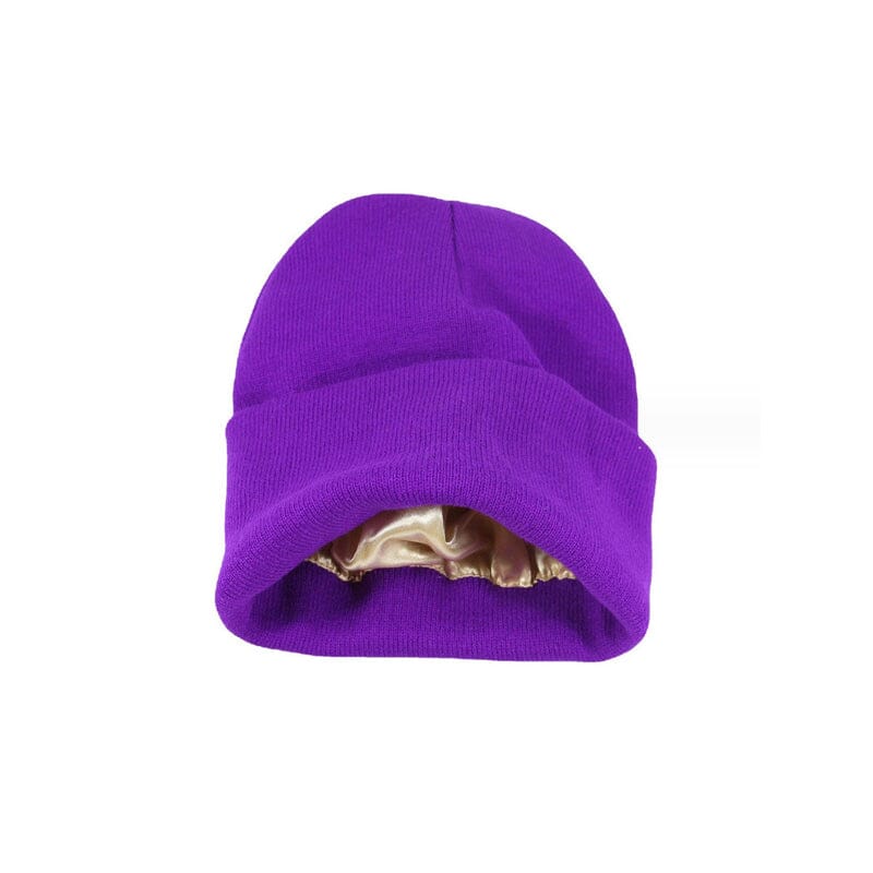 Chic women's satin-lined beanie, a must-have winter hat for protecting hair