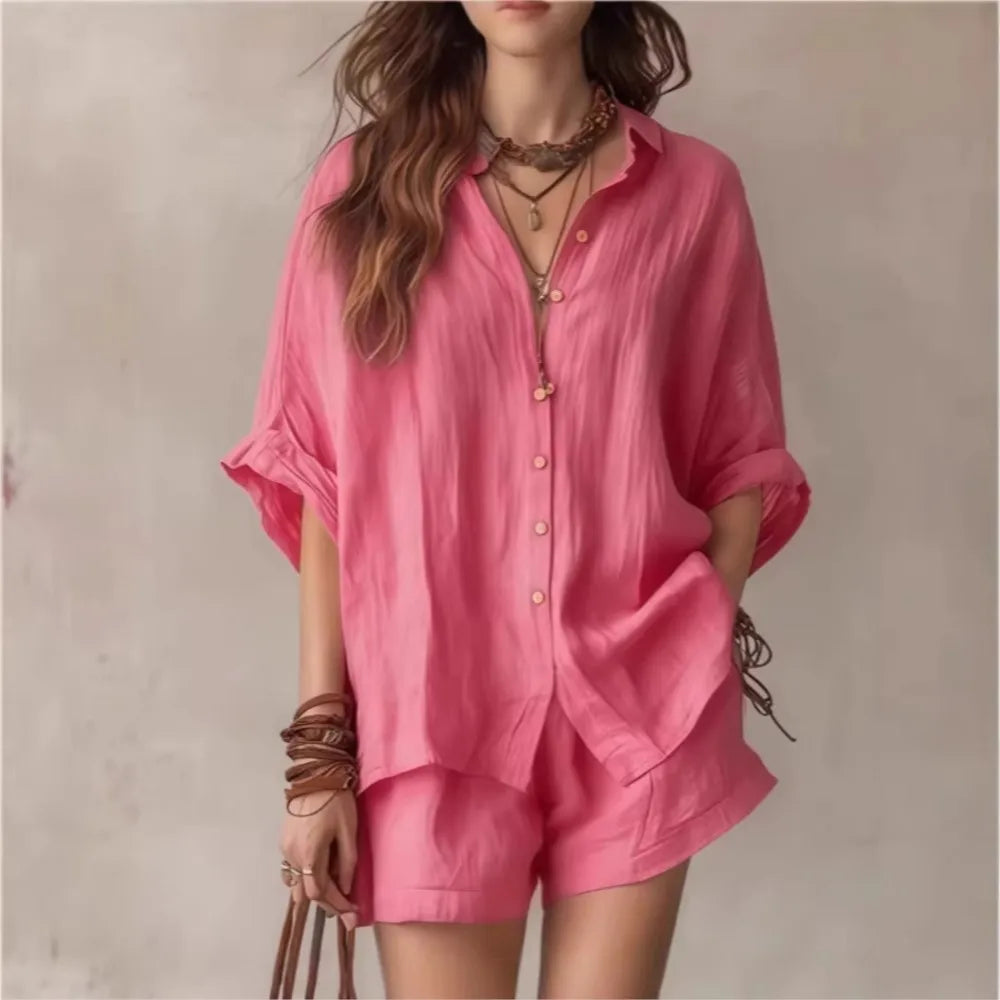 Casual women's breathable shorts set. A comfortable two-piece outfit for relaxing or light summer activity.