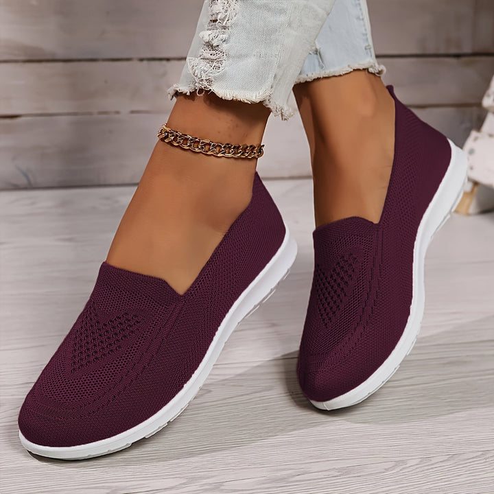 Fashionable women's round toe slip-on flatform loafers, highly breathable for lasting comfort.