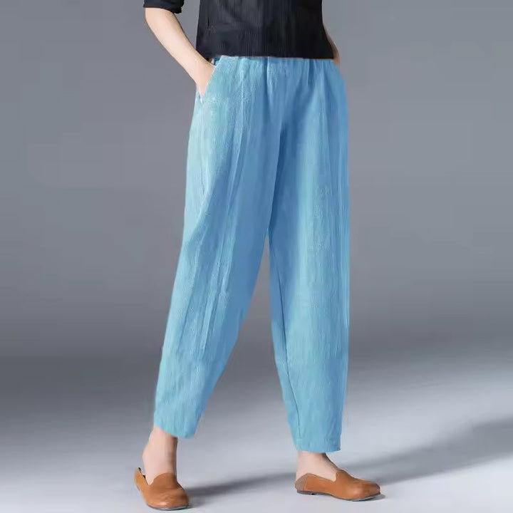 Comfortable women's summer pants with an elastic waist, ideal for casual wear, travel, and vacation outfits.