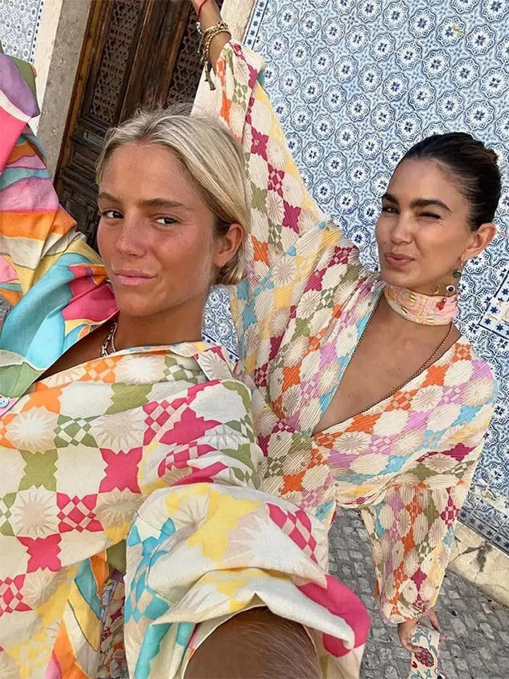 Relaxed fit colorful two-piece spring outfit for women, a comfortable and stylish matching set