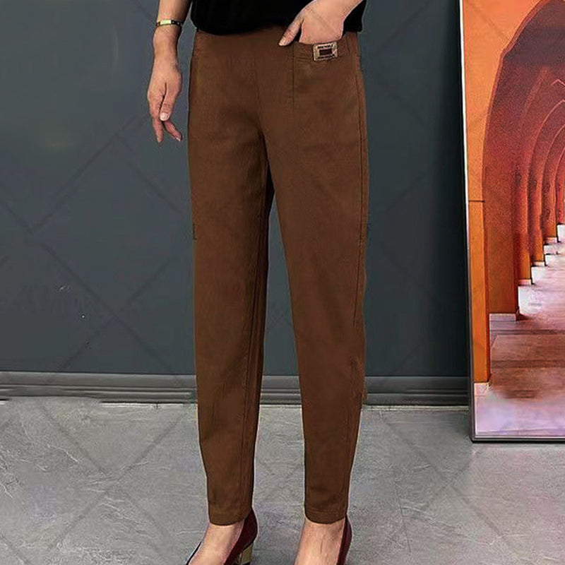 Everyday women's casual cotton cropped pants, featuring a comfy elastic waist & breathable fabric